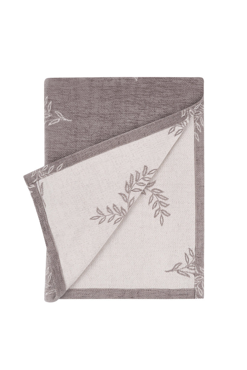 Bedford Cottage Riviera Throw 50"x70" Silver