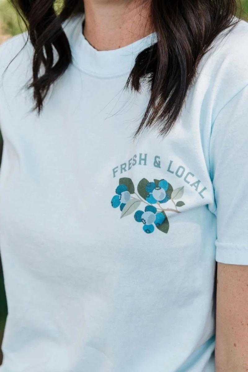 Blueberry Farmers Market Tee Medium Chambray