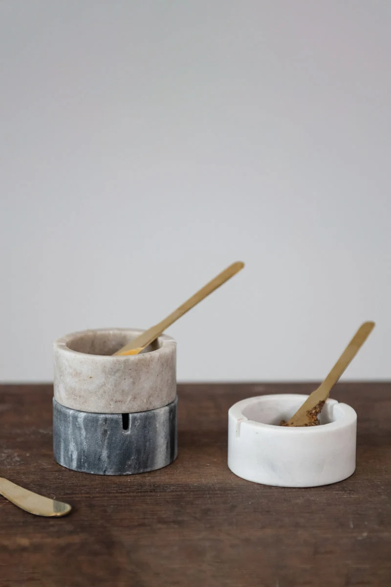 Marble Bowl with Metal Knife Sei of 2 Assorted