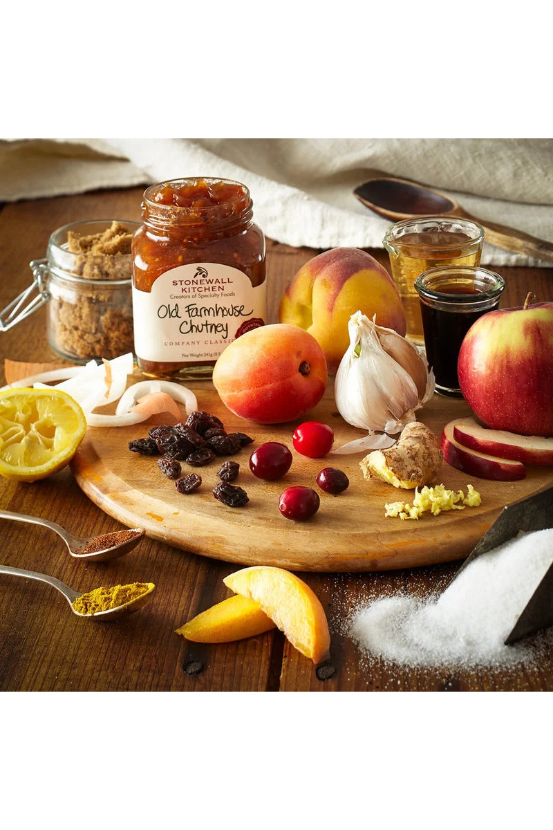 Stonewall Kitchen Old Farmhouse Chutney 8.5 oz - Image 2