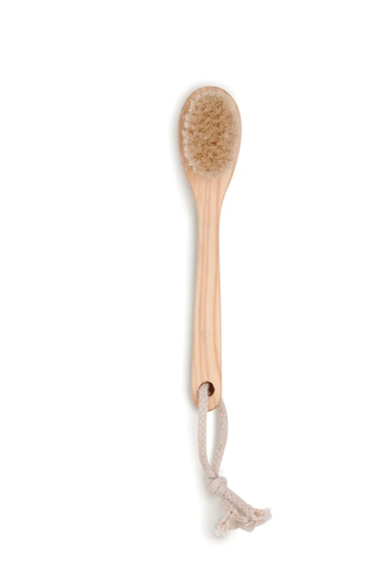 Baudelaire Long-Handle Cedar Complexion Brush 9"