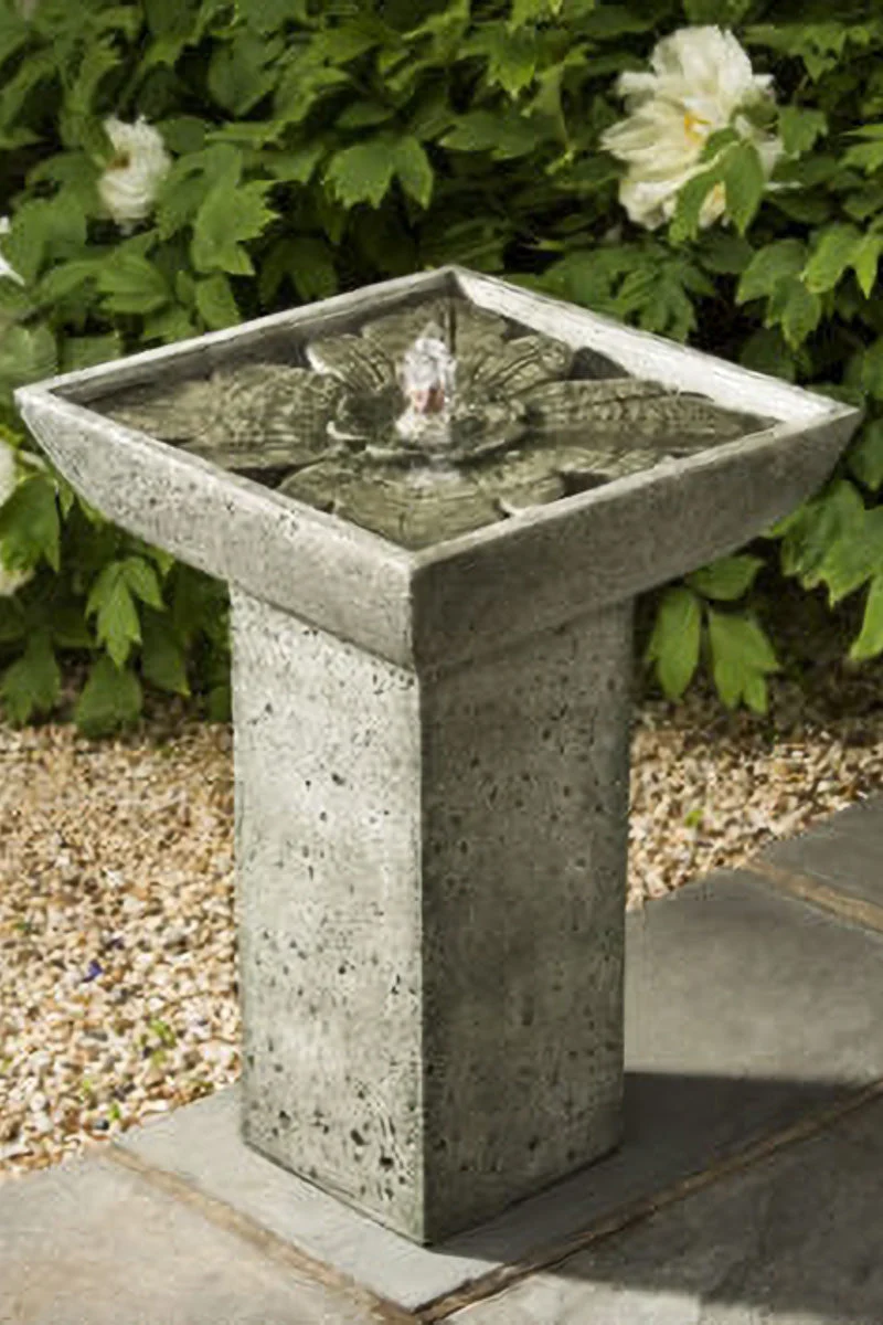 Campania Andra Fountain 20.25" AS
