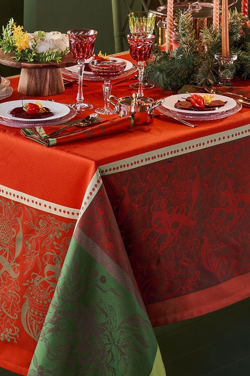 Garnier-Thiebaut Noel Fruite Tablecloth 69"x69" Rouge - Image 2