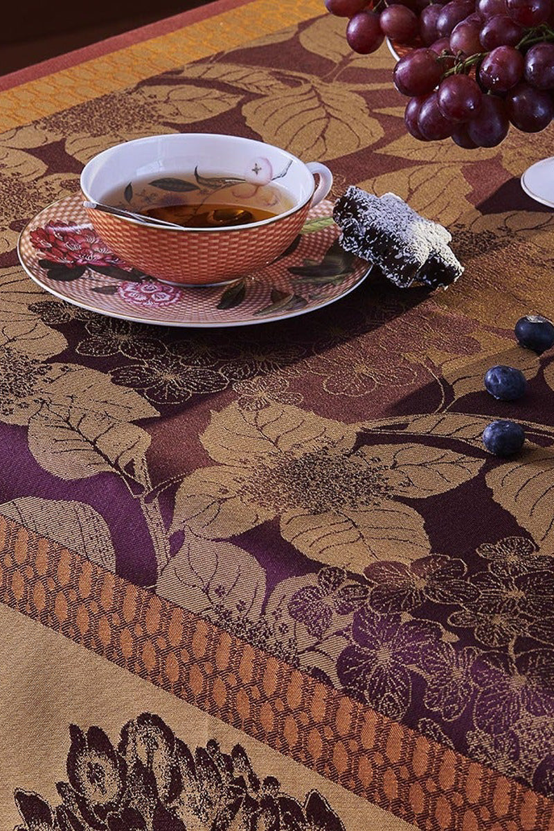 Garnier-Thiebaut Hortensias Tablecloth Rouille - Image 2