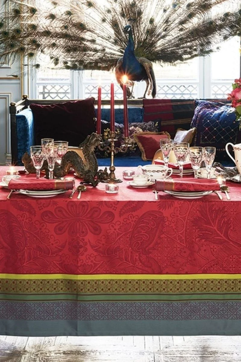 Garnier-Thiebaut Isaphire Tablecloth Rubis