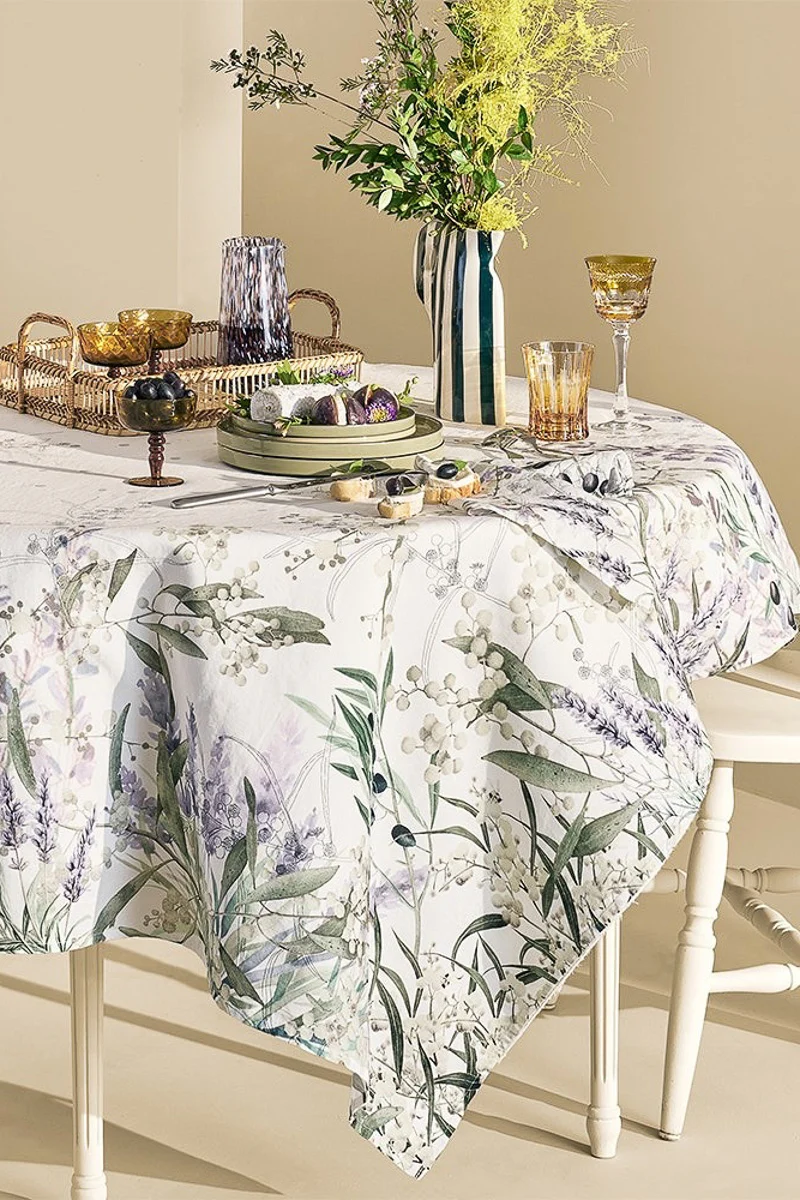 Garnier-Thiebaut Parfum De Lavande Tablecloth 61"x102" Mauve - Image 3