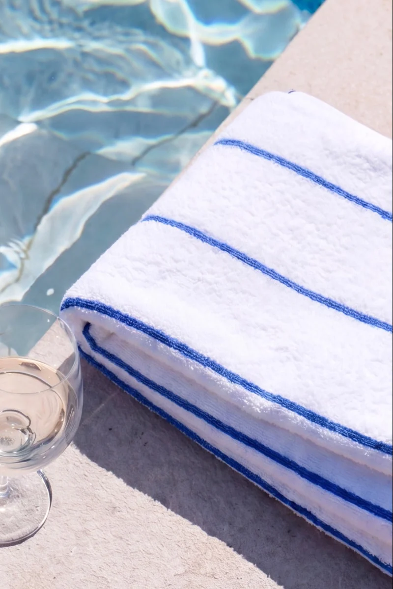 Garnier-Thiebaut Waikiki Pool Towel 30"x60" Blue