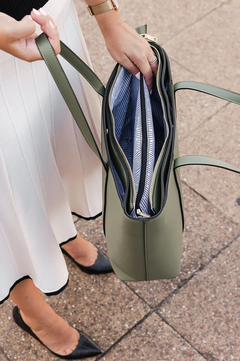 Louenhide Malibu Laptop Bag Sage - Image 2