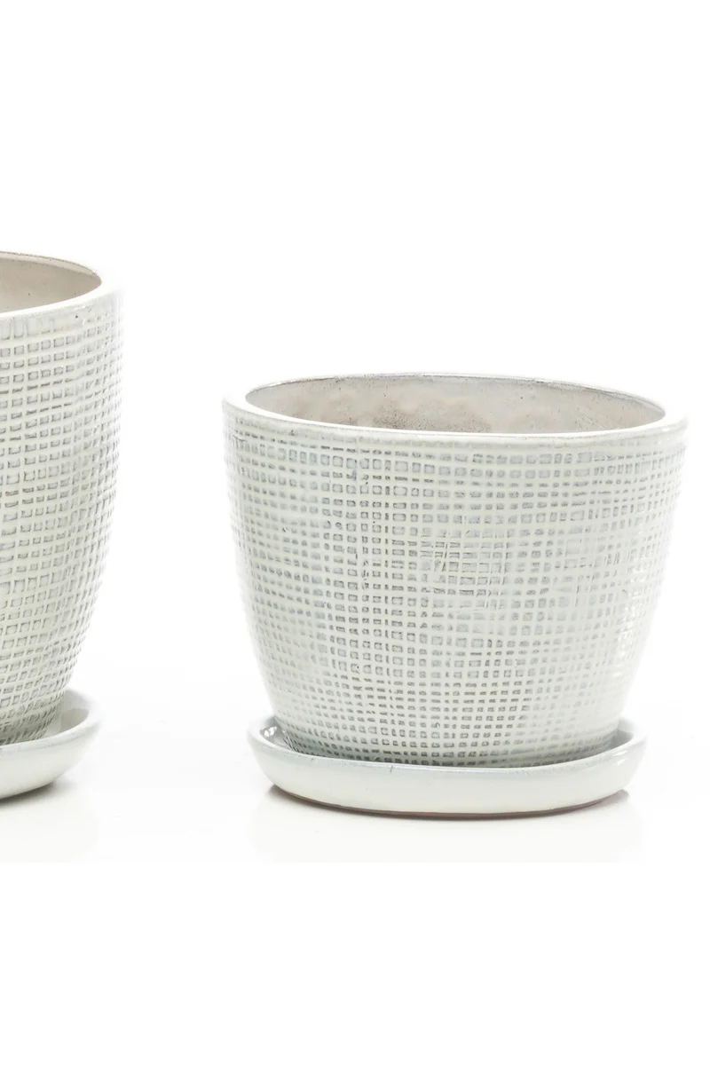 Alfresco Cotton Grand Pin Check PLanter with Saucer 9.25" Off White