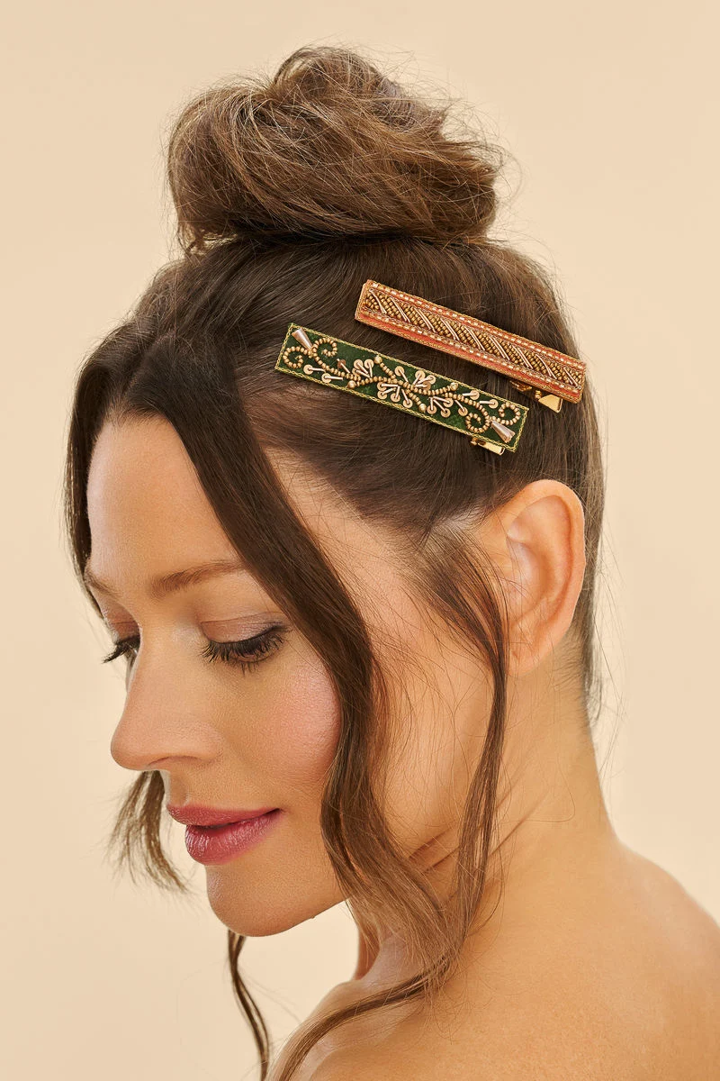 Powder Design Flourish/Stripe Bar HC Forest/Petal