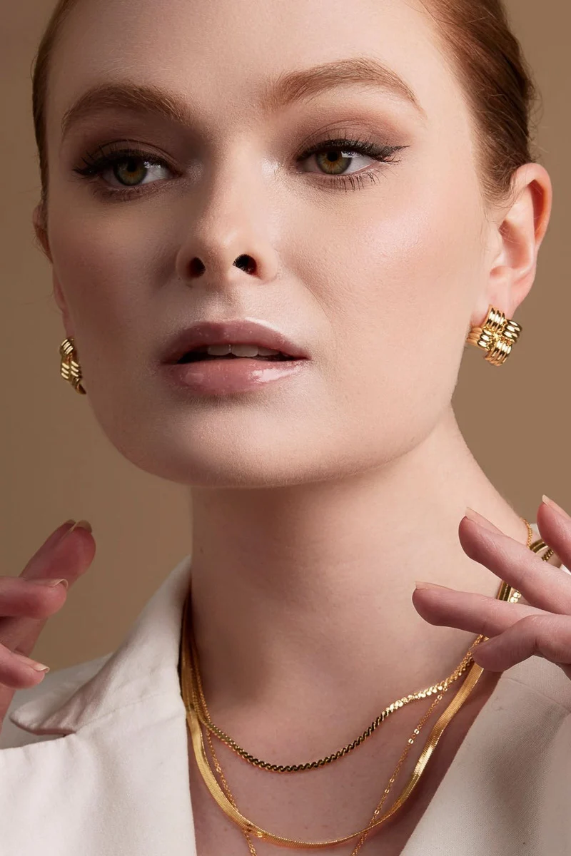 Rho Interwoven Ridged Stud Earrings Gold