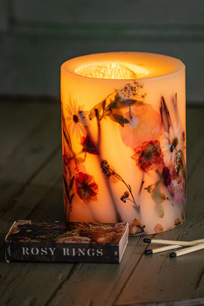 Rosy Rings Pressed Floral Candle Apricot Rose Medium
