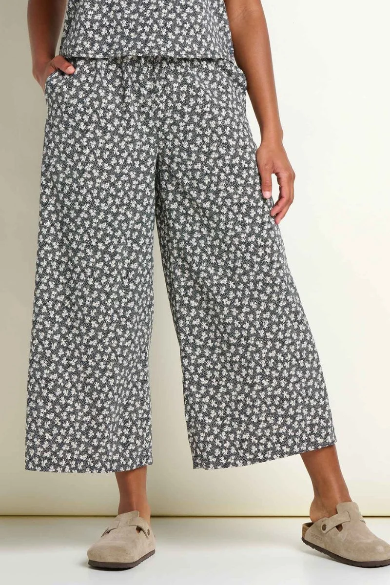 Toad & Co. Women's Sunkissed Wide Leg Crop Pant M Black and Salt Print