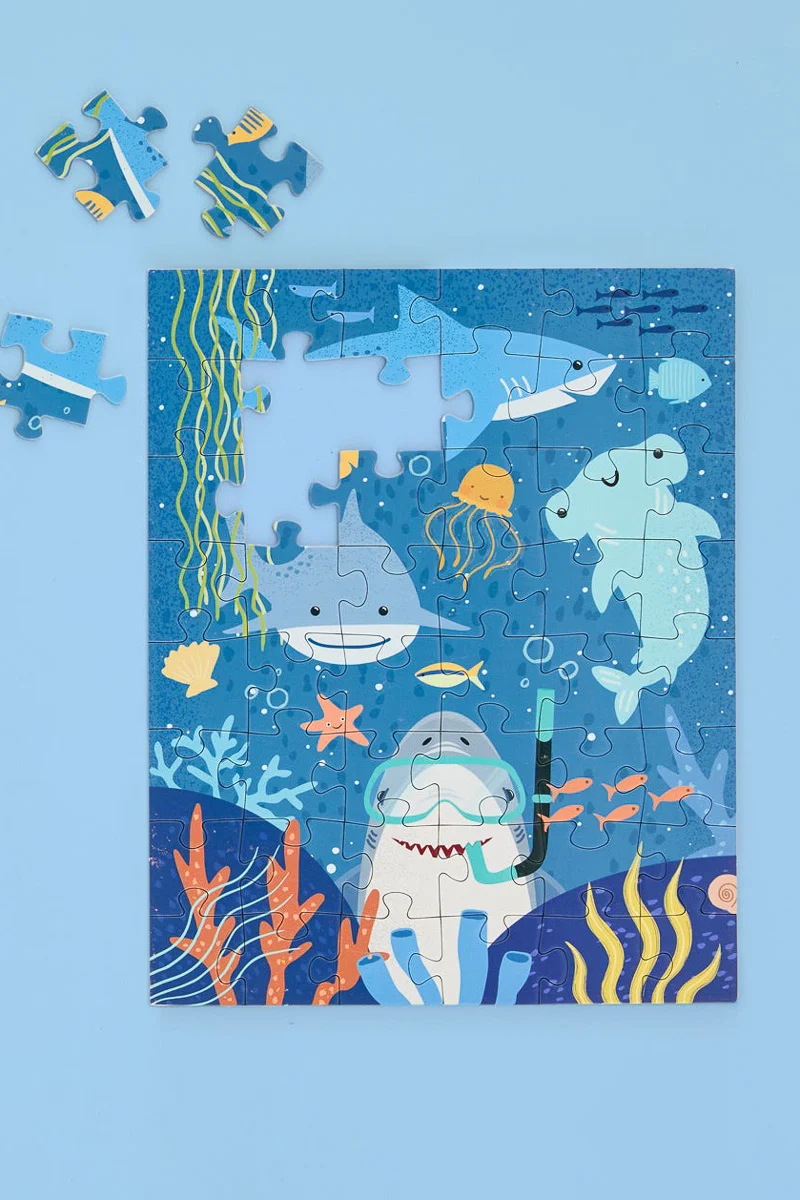 Werkshoppe Puzzle Snax Shark Tank 48 Pieces